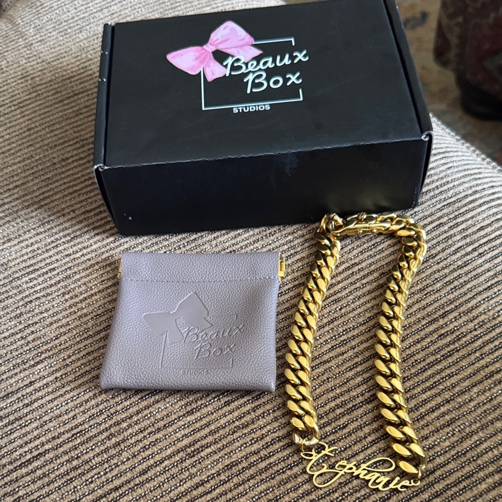 Gold Chain Necklace with Name Pendant